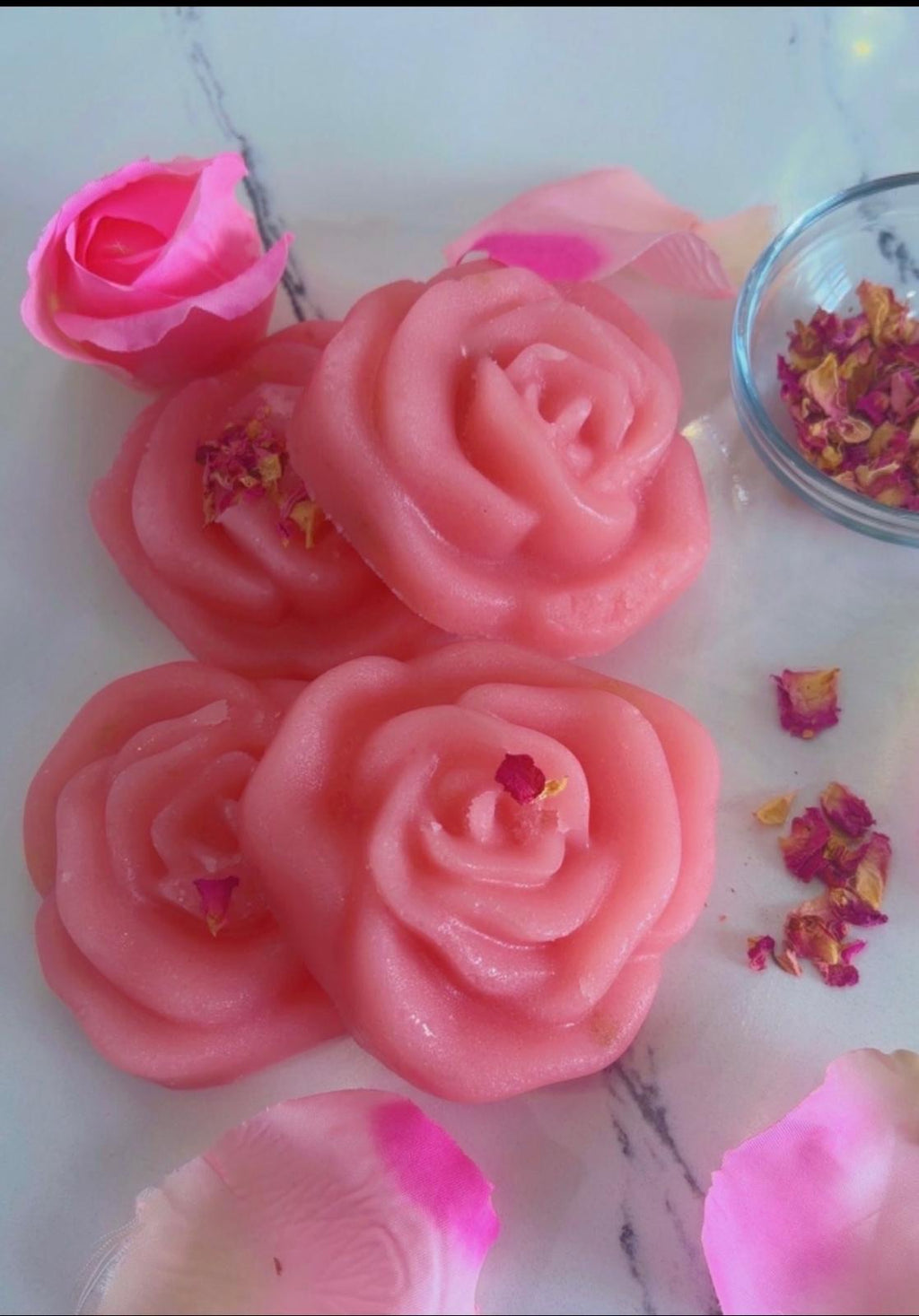 Rose Neroli with Peach Peony