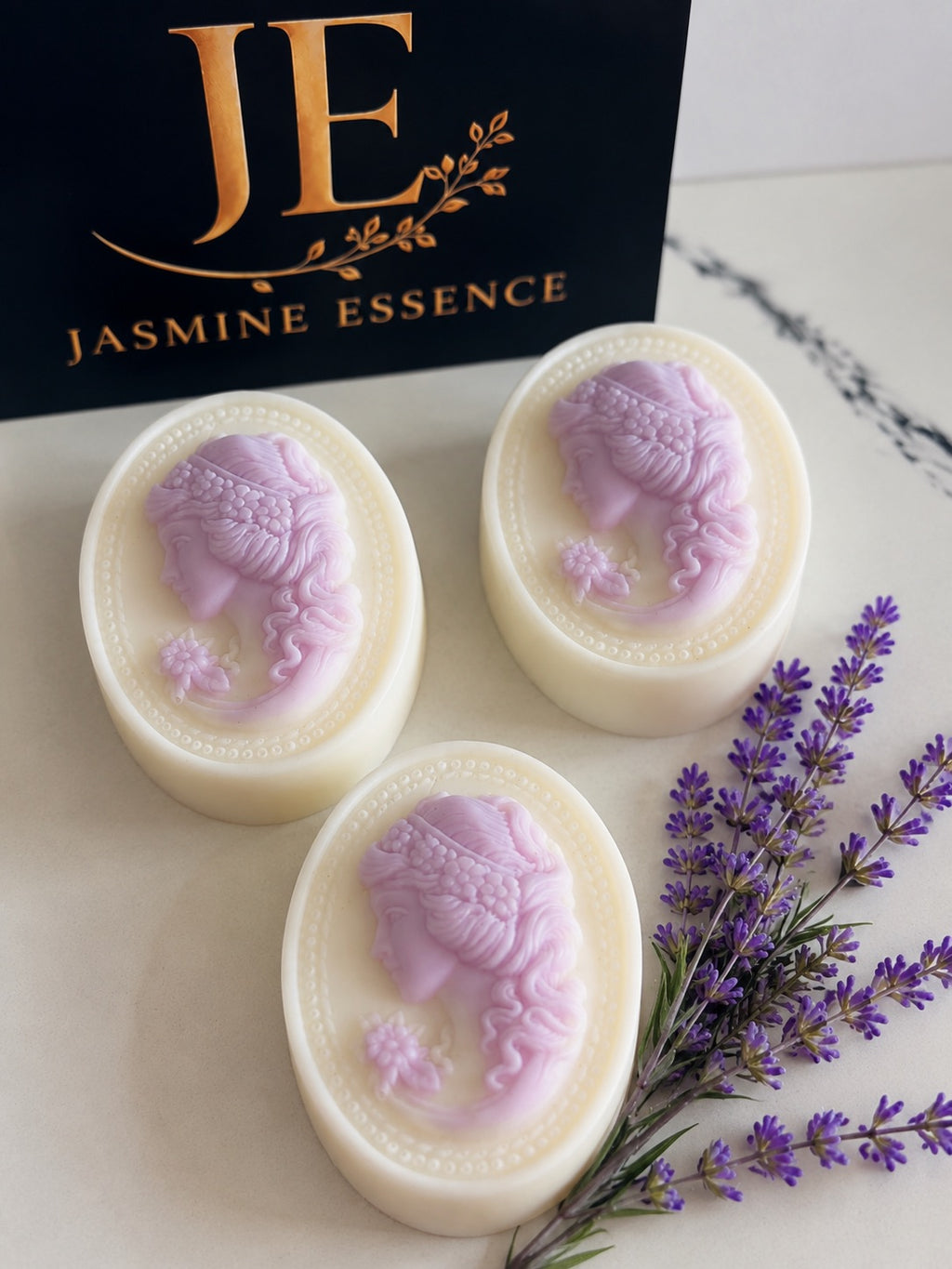 Lila Bloom – Luxury Handmade Cameo Soap