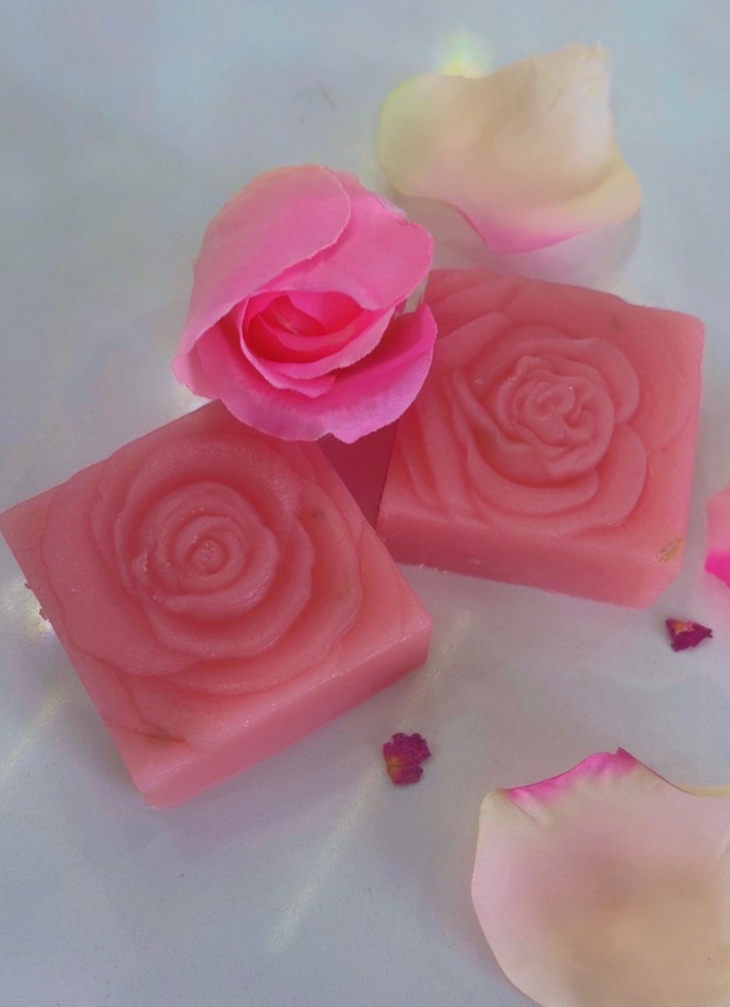 Rose Neroli with Peach Peony